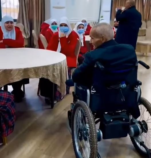 زيارة لـدار الـوفــاء لــرعـايـة العـجـزة والمـسنيـن